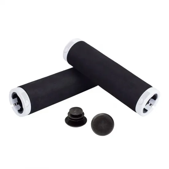 Грипсы Green Cycle GGR-422 130mm вспененный резина, черные с двумя белыми замками