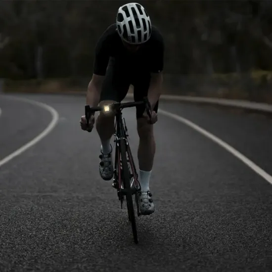 Мигалка передняя Knog Blinder Grid Front 200 Lumens 12283