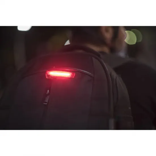 Мигалка передня Knog Plus Front 40 Lumens Black 12140 Мигалка передня Knog Plus Front 40 Lumens Black 12140