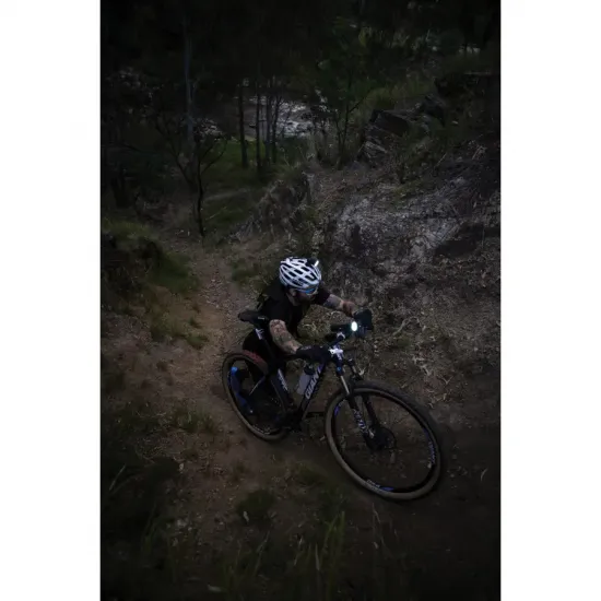 Фара Knog PWR Mountain 2000 Lumens POWERBANK Фара Knog PWR Mountain 2000 Lumens POWERBANK