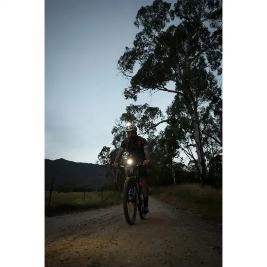 Фара Knog PWR Mountain 2000 Lumens POWERBANK Фара Knog PWR Mountain 2000 Lumens POWERBANK