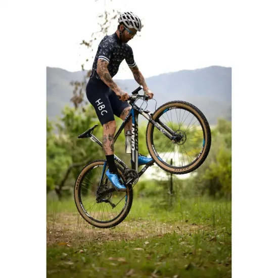 Фара Knog PWR Mountain 2000 Lumens POWERBANK Фара Knog PWR Mountain 2000 Lumens POWERBANK