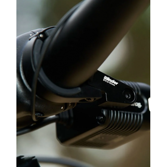 Фара Blinder E 1800 Фара Blinder E 1800