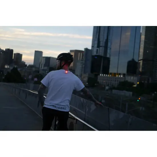 Мигалка задня Knog Plus Rear 20 Lumens Translucent 12143