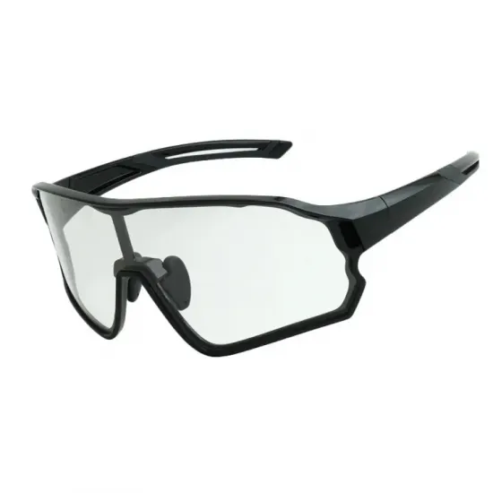 Окуляри Green Cycle FORCE з фотохромною лінзою, чорні