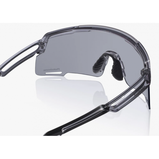 Окуляри SHIMANO EQUINOX5 фотохромні, прозоро-сірі Окуляри SHIMANO EQUINOX5 фотохромні, прозоро-сірі