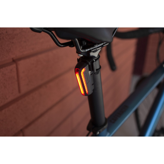 Блимавка задня Moon Cerberus 150 люмен, вбудований акум, USB TYPE-C кабель, чорна