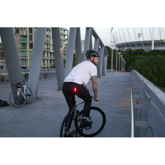 Мигалка задня Knog Plus Rear 20 Lumens Translucent 12143