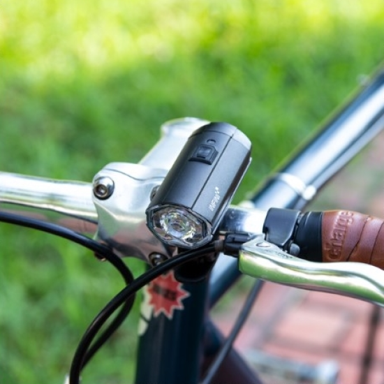 Світло переднє INFINI TRON 500 6 ф-цій чорний USB