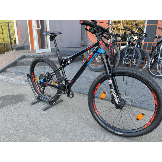 Велосипед KTM LYCAN ELITE 12 LTD 19"/48 carbon (ma-blue+red) Б/В