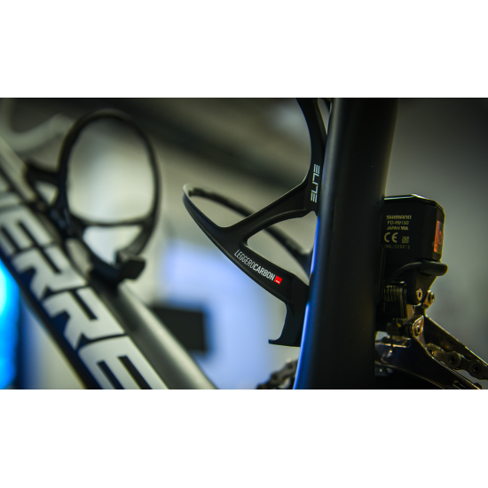 Фляготримач чорний Elite Leggero Carbon 0190101 Фляготримач чорний Elite Leggero Carbon 0190101