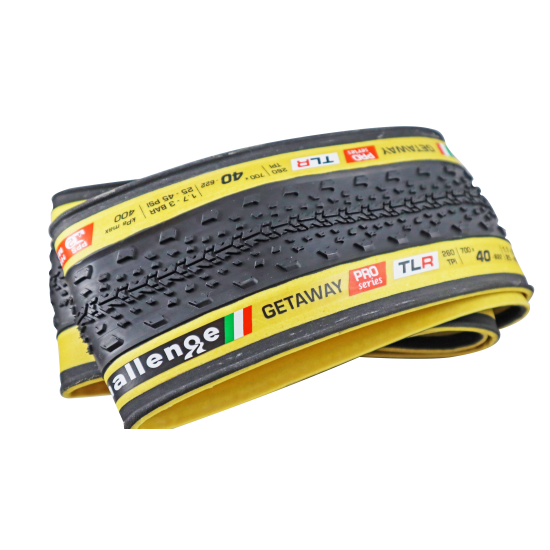 Покришка Getaway PRO Challenge, 700x36 Black/Tan Handmade 260TPI